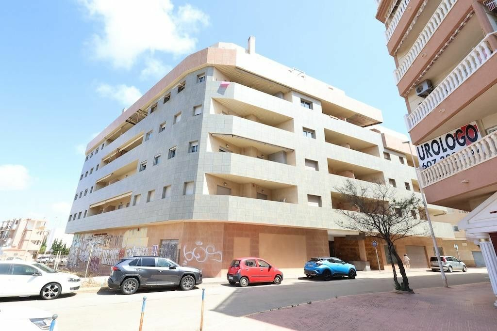 Apartment In Torrevieja