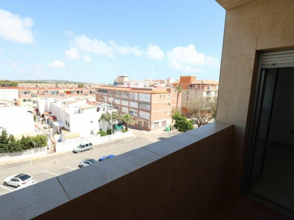 Apartment In Torrevieja