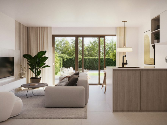 Apartment In Estepona