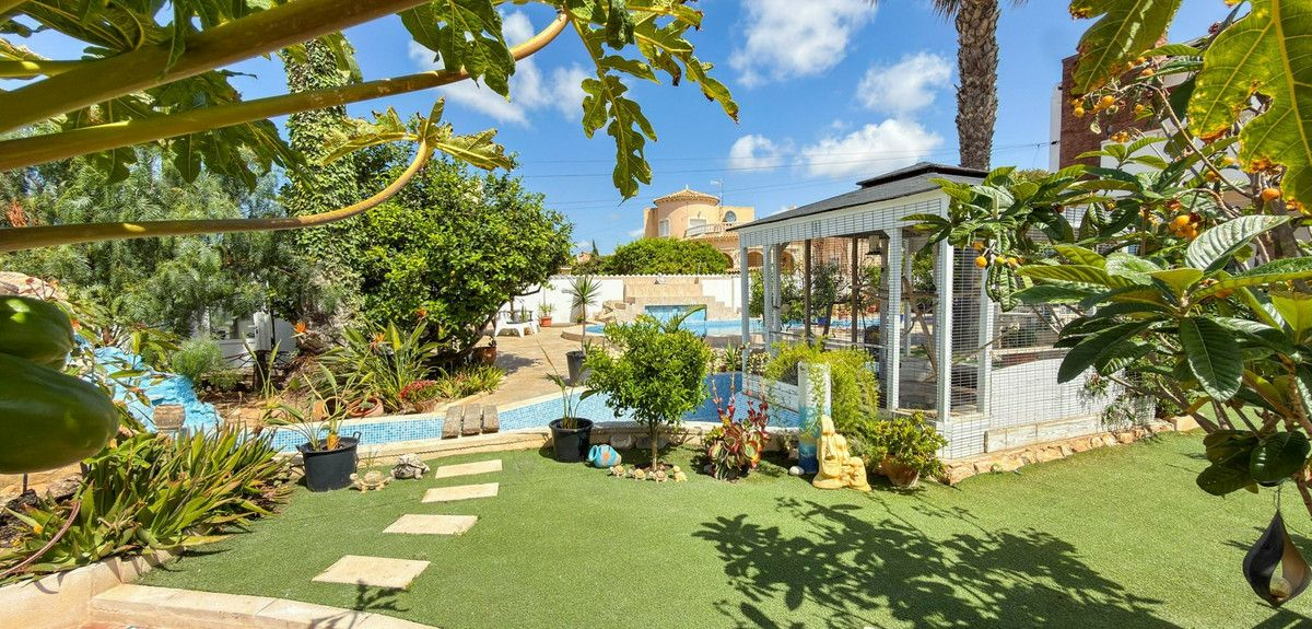 7-bedroom Villa In Rojales, Spain (480 M²)