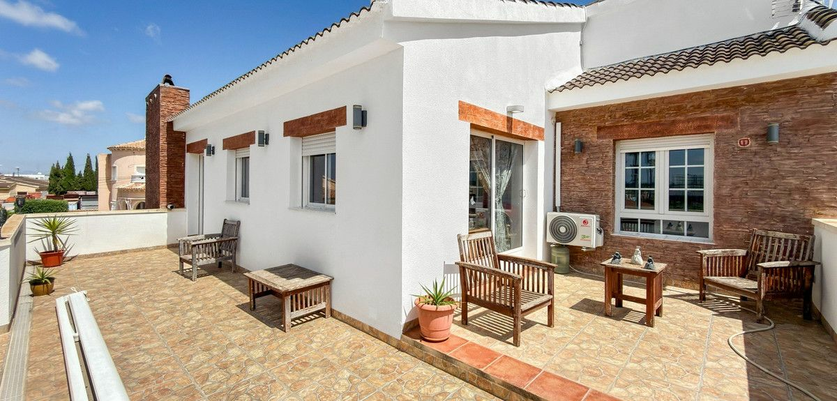 7-bedroom Villa In Rojales, Spain (480 M²)