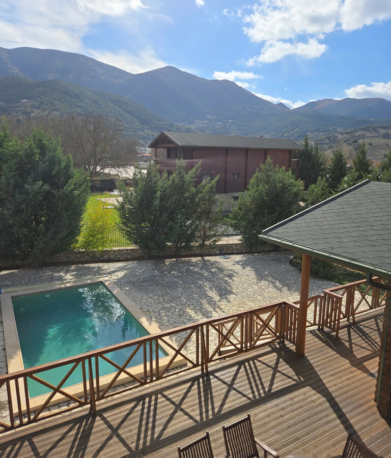 Detached House 420 M2 In Kalavrita, Greece