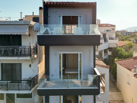 2-bedroom Maisonette In Xilokastro, Greece (75 M²)