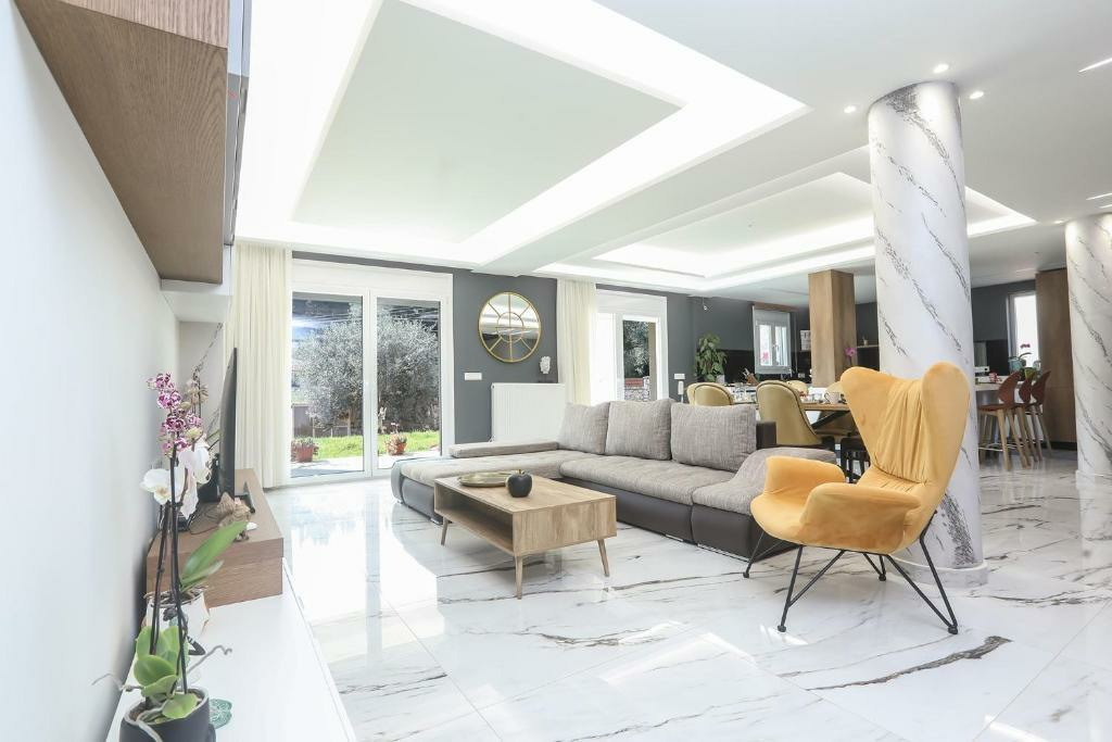 3-bedroom Villa In Corfu, Greece (230 M²)