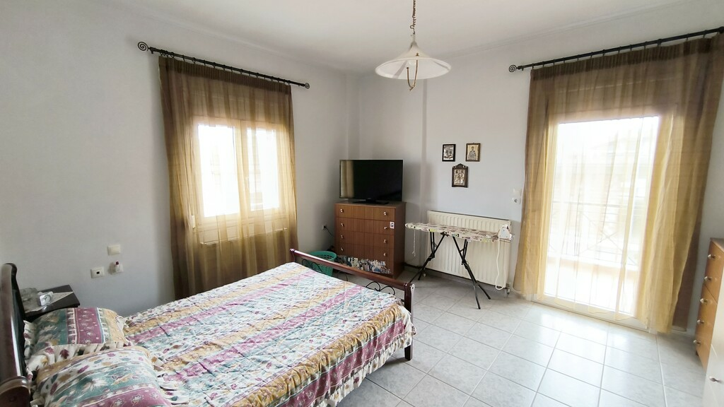 6-bedroom Detached House In Easts Olimpos, Greece (250 M²)
