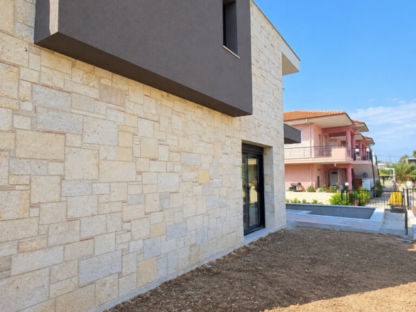 Maisonette 70 M2 In Nea Propontida, Greece