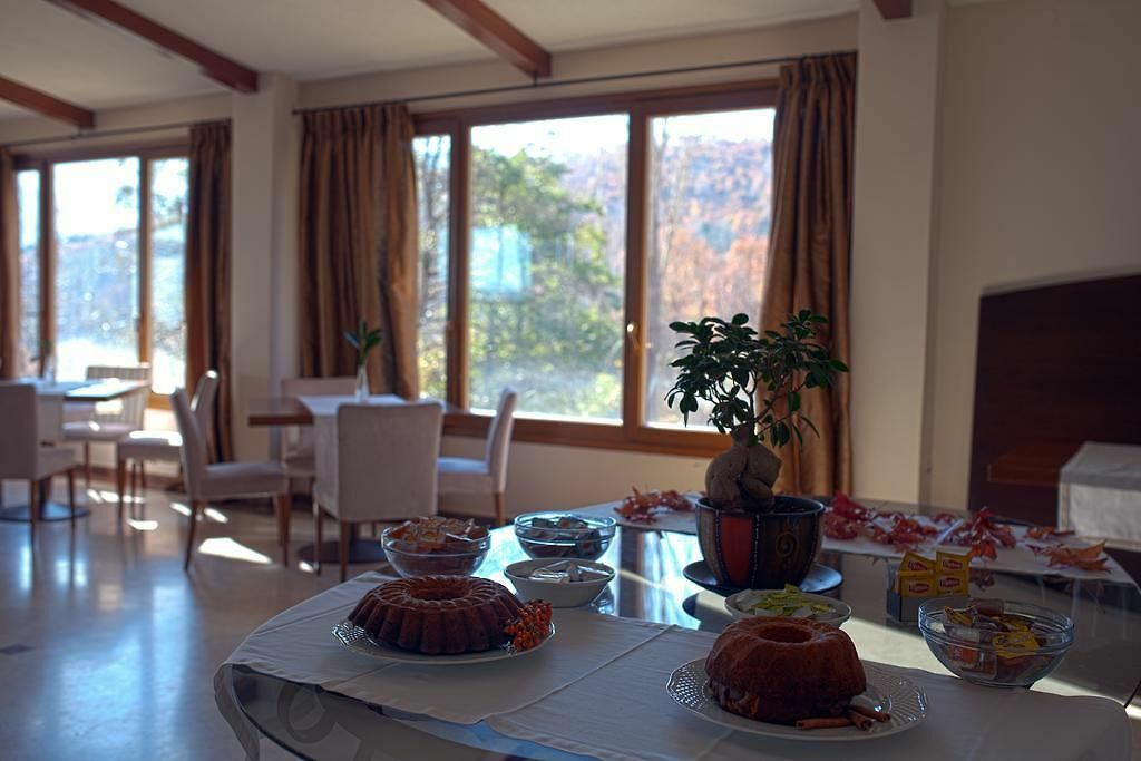 Hotel In Florina, Greece (4.500 M²)
