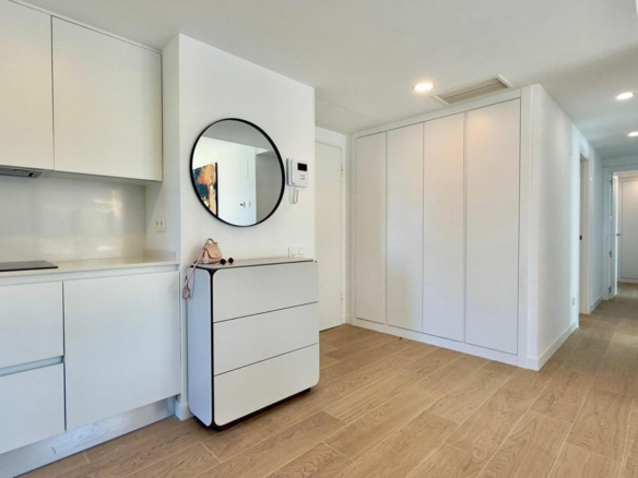 3-bedroom Apartment In Alicante, Spain (104 M²)