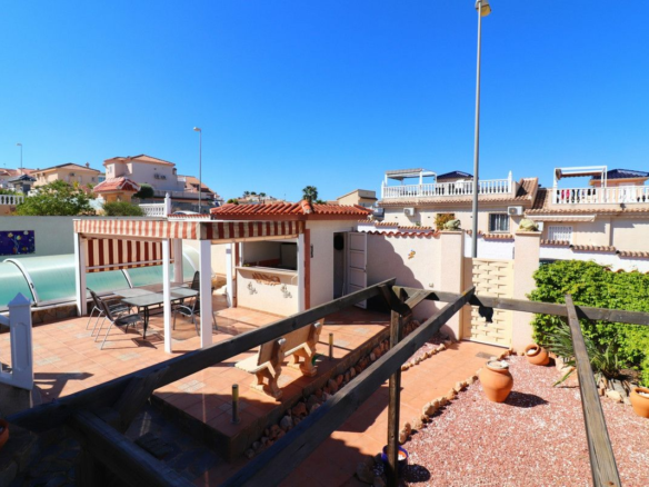 3-bedroom Villa In Benijofar, Spain (102 M²)
