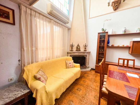 5-bedroom House In Guardamar Del Segura, Spain (340 M²)