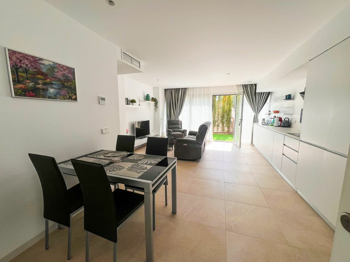 2-bedroom Apartment In Orihuela Costa, Spain (78 M²)