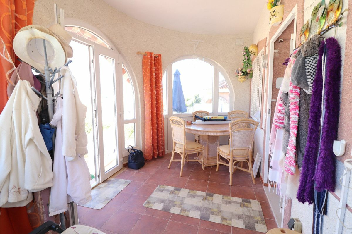 3-bedroom Villa In Benijofar, Spain (102 M²)