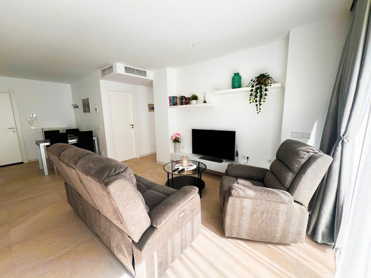 2-bedroom Apartment In Orihuela Costa, Spain (78 M²)