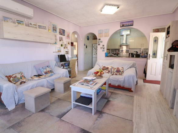 3-bedroom Villa In Benijofar, Spain (102 M²)