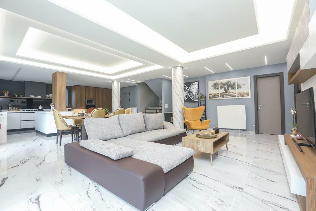 3-bedroom Villa In Corfu, Greece (230 M²)