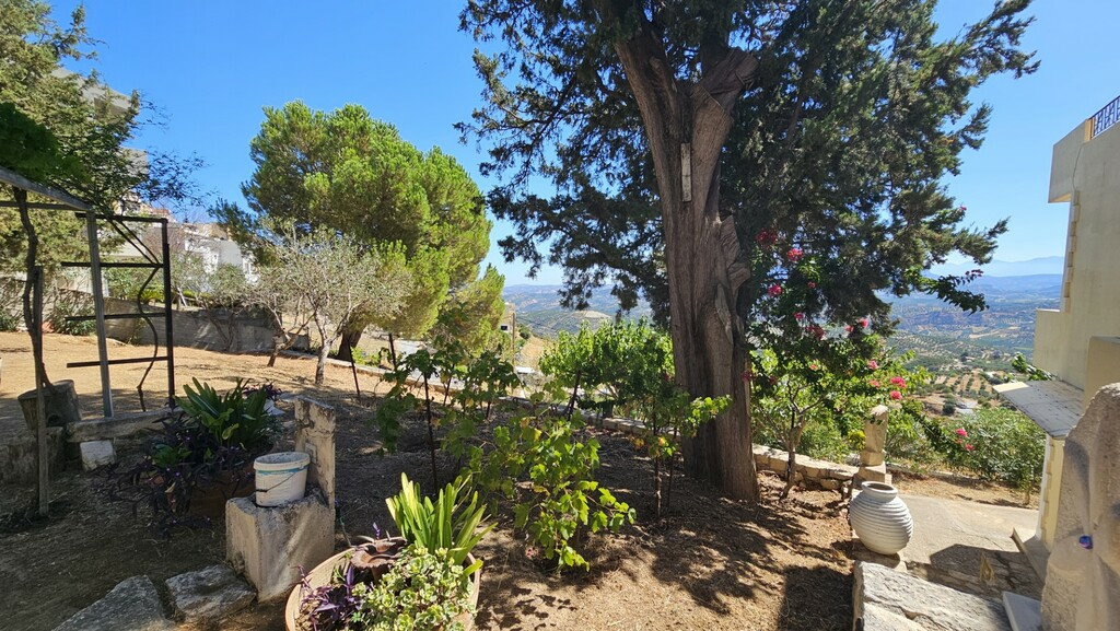Detached House 247 M2 In Gorgolaini, Greece