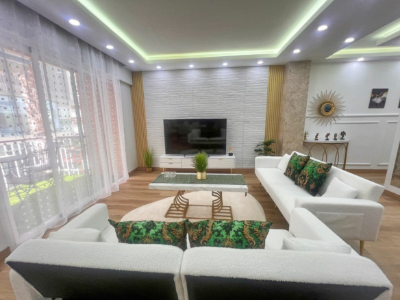 4-bedroom Apartment In Torrevieja, Spain (132 M²)
