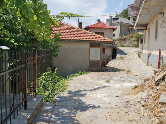 4-bedroom Detached House In Livadi, Greece (200 M²)