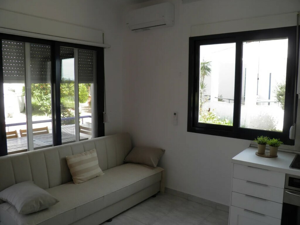 2-bedroom Flat In Kassandra, Greece (45 M²)