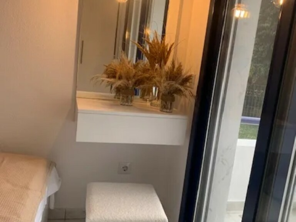 2-bedroom Flat In Kassandra, Greece (45 M²)