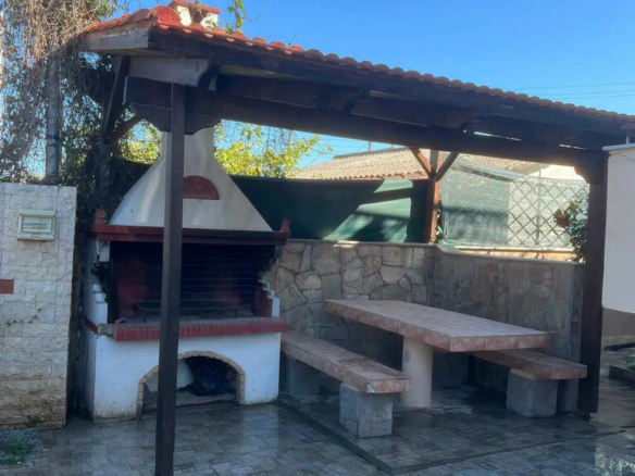 3-bedroom Detached House In Markopoulo, Greece (75 M²)