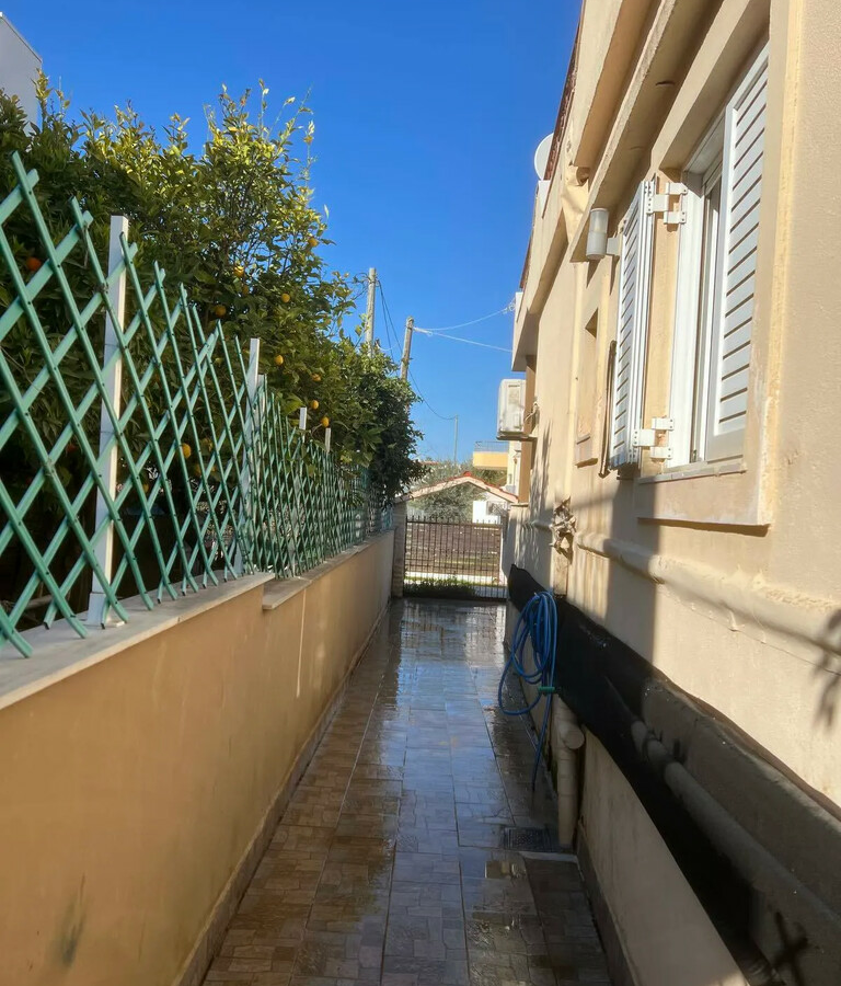 3-bedroom Detached House In Markopoulo, Greece (75 M²)
