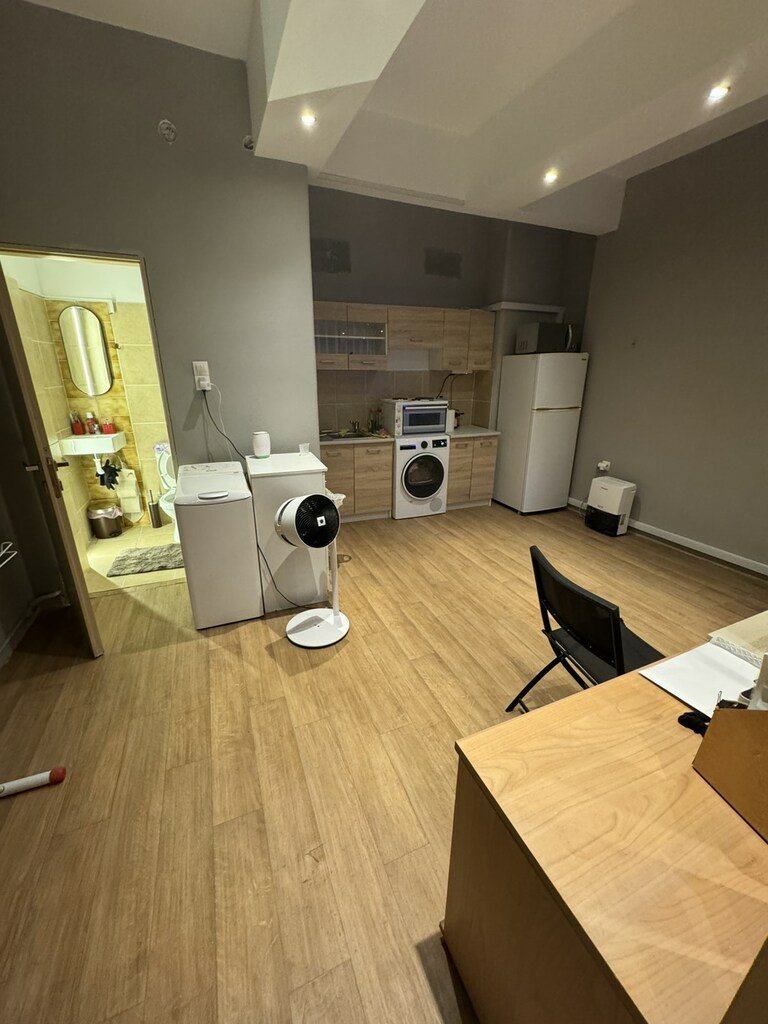 1-bedroom Flat In Piraeus Port / Center, Greece (54 M²)