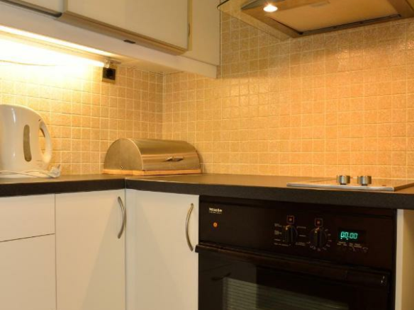 3-bedroom Maisonette In Loutraki-perachora, Greece (120 M²)