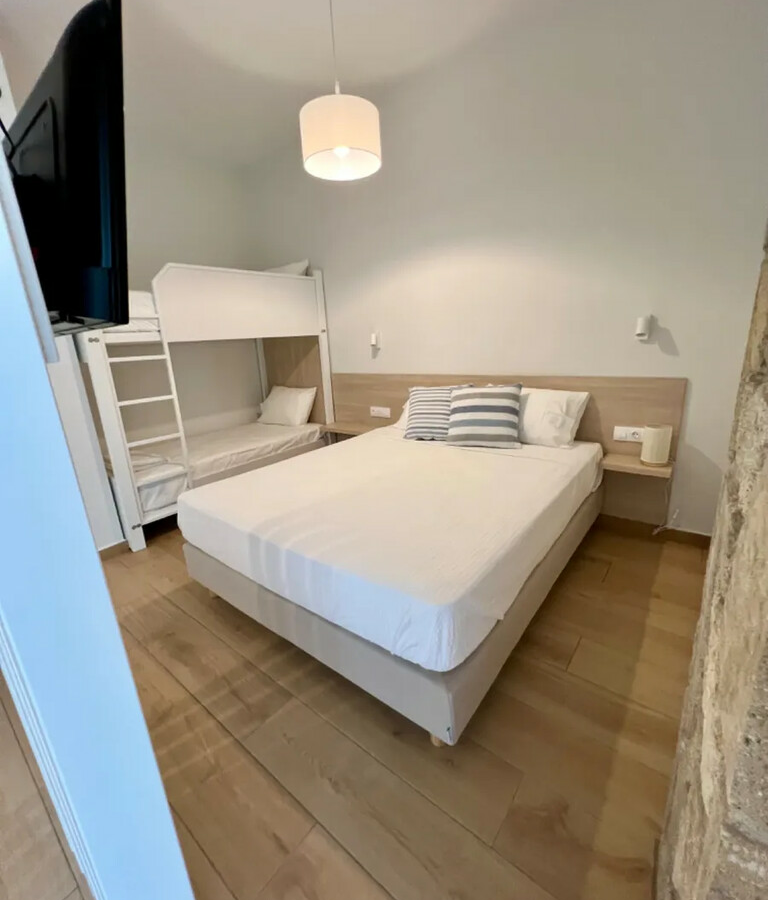 Hotel In Kassandra, Greece (200 M²)