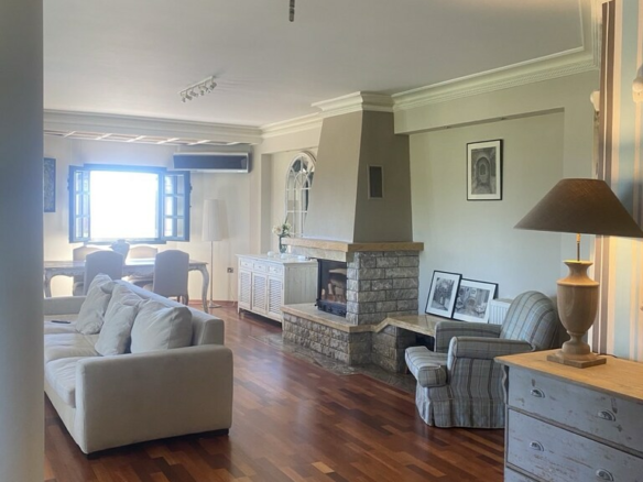 4-bedroom Villa In Oropos, Greece (390 M²)