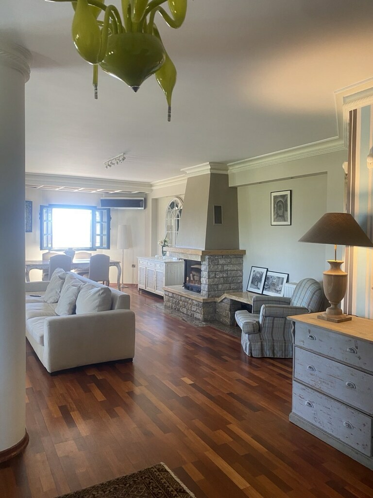 4-bedroom Villa In Oropos, Greece (390 M²)