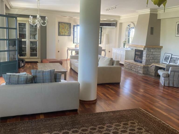 4-bedroom Villa In Oropos, Greece (390 M²)