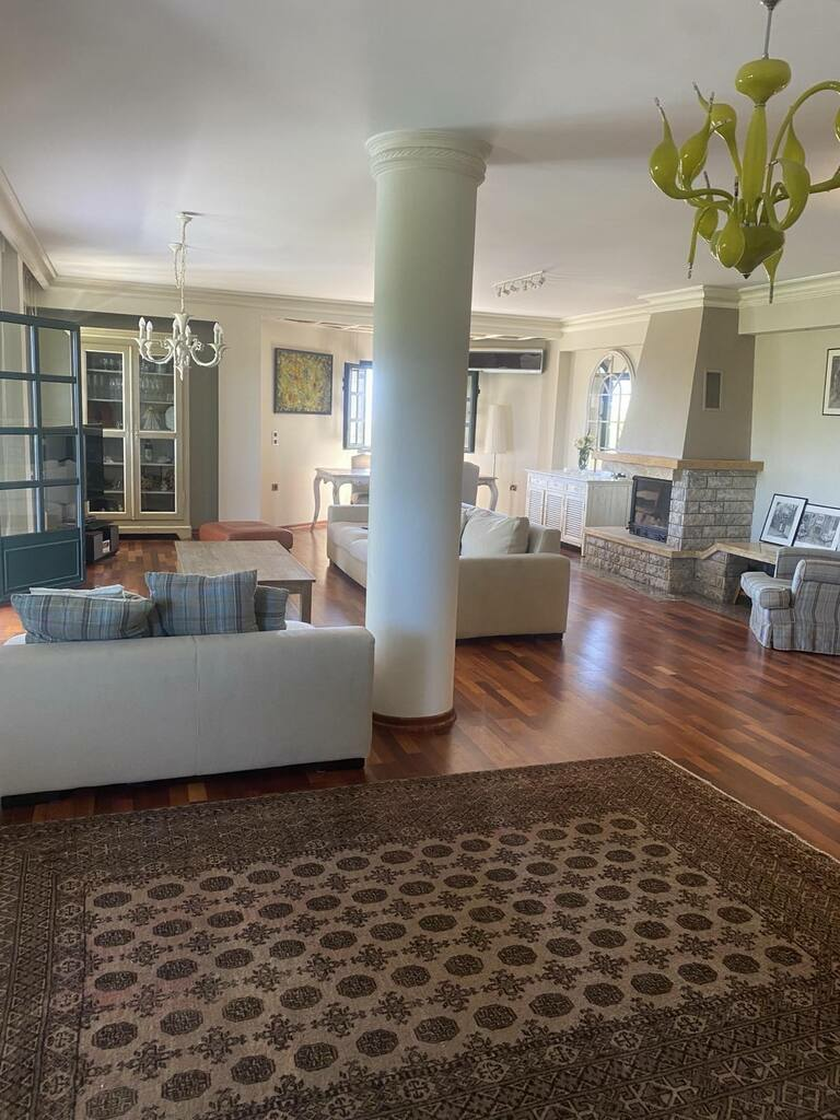 4-bedroom Villa In Oropos, Greece (390 M²)