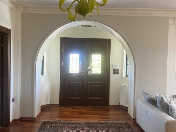 4-bedroom Villa In Oropos, Greece (390 M²)