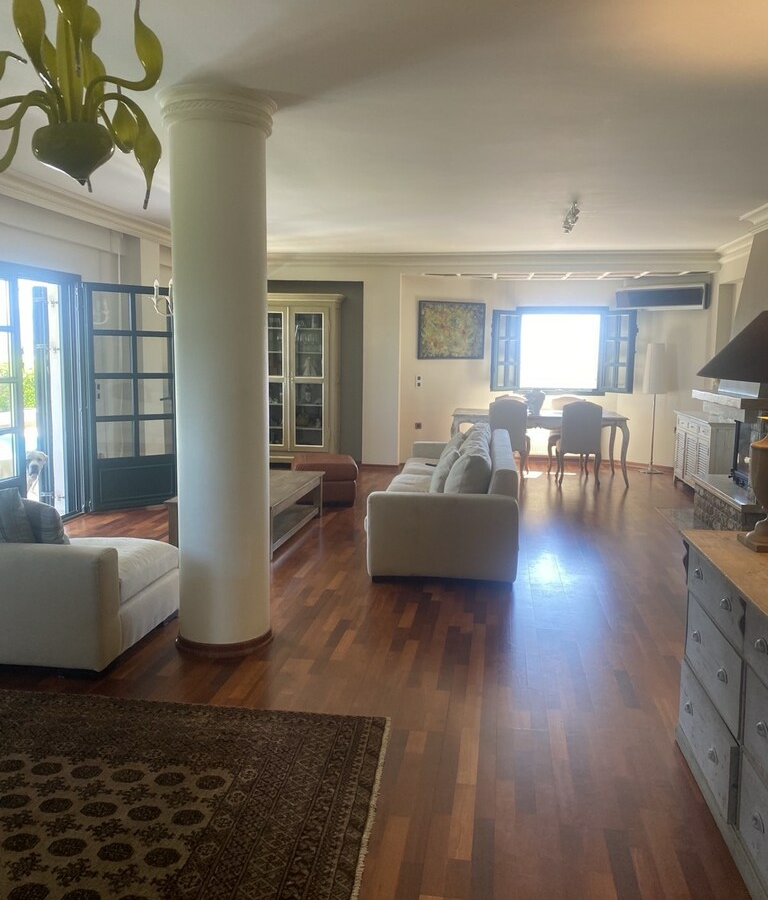 4-bedroom Villa In Oropos, Greece (390 M²)