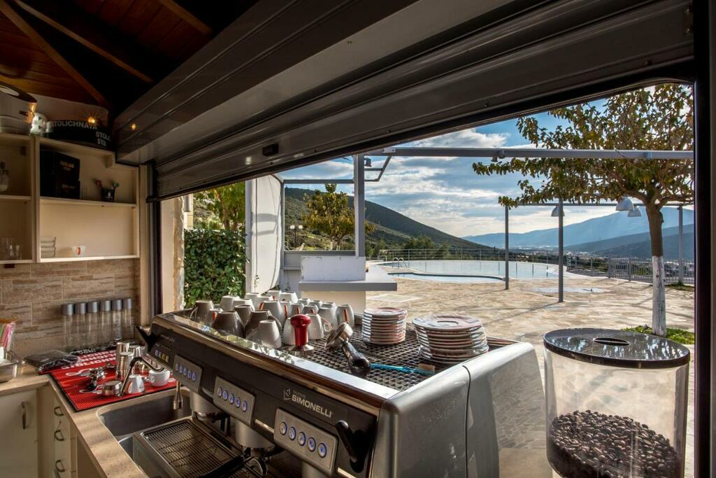12-bedroom Hotel In Marathonas, Greece (950 M²)