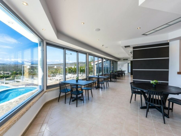 12-bedroom Hotel In Marathonas, Greece (950 M²)