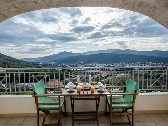 12-bedroom Hotel In Marathonas, Greece (950 M²)