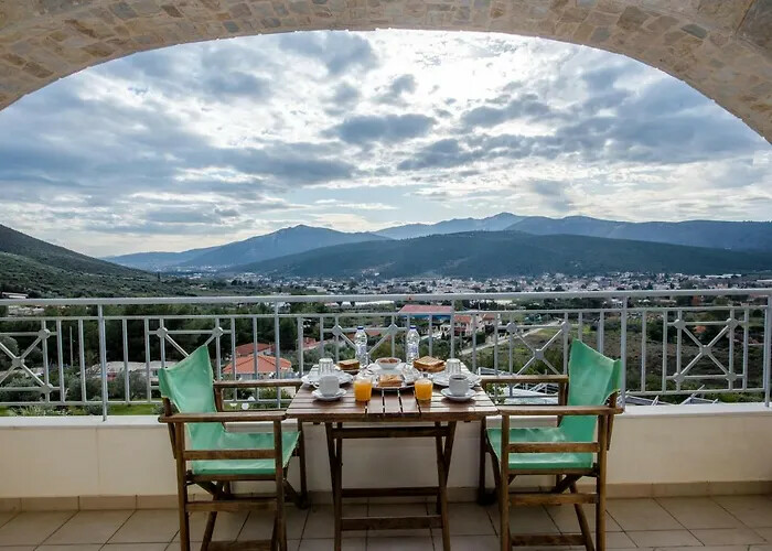 12-bedroom Hotel In Marathonas, Greece (950 M²)