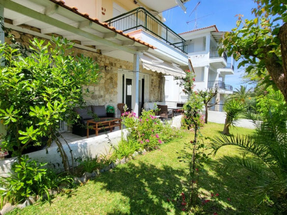 2-bedroom Flat In Kassandra, Greece (58 M²)