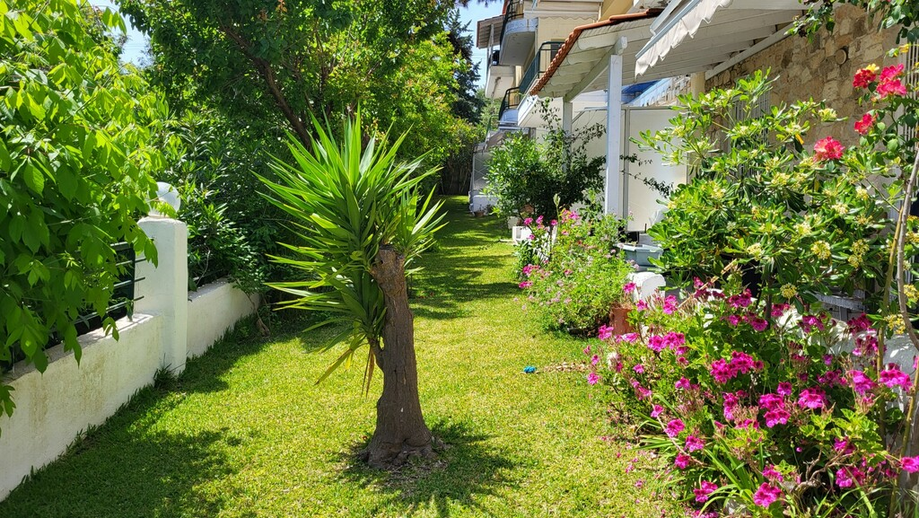 2-bedroom Flat In Kassandra, Greece (58 M²)
