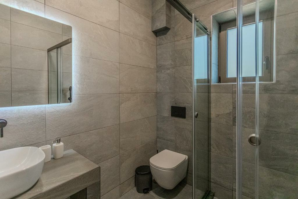 3-bedroom Detached House In Lefktros, Greece (139 M²)