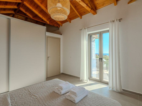 3-bedroom Detached House In Lefktros, Greece (139 M²)