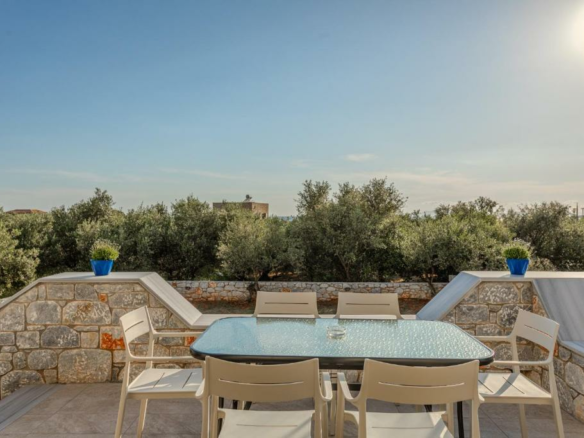 3-bedroom Detached House In Lefktros, Greece (139 M²)
