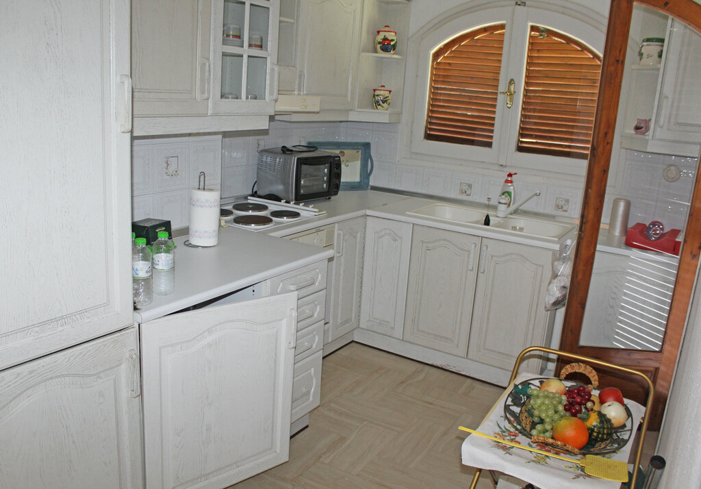 4-bedroom Detached House In Easts Olimpos, Greece (200 M²)