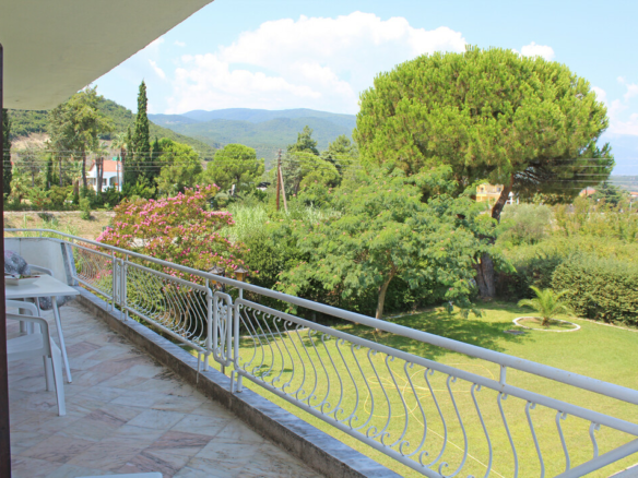 4-bedroom Detached House In Easts Olimpos, Greece (200 M²)