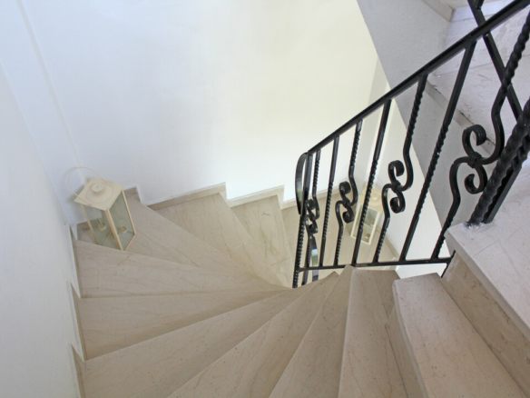 4-bedroom Detached House In Easts Olimpos, Greece (200 M²)