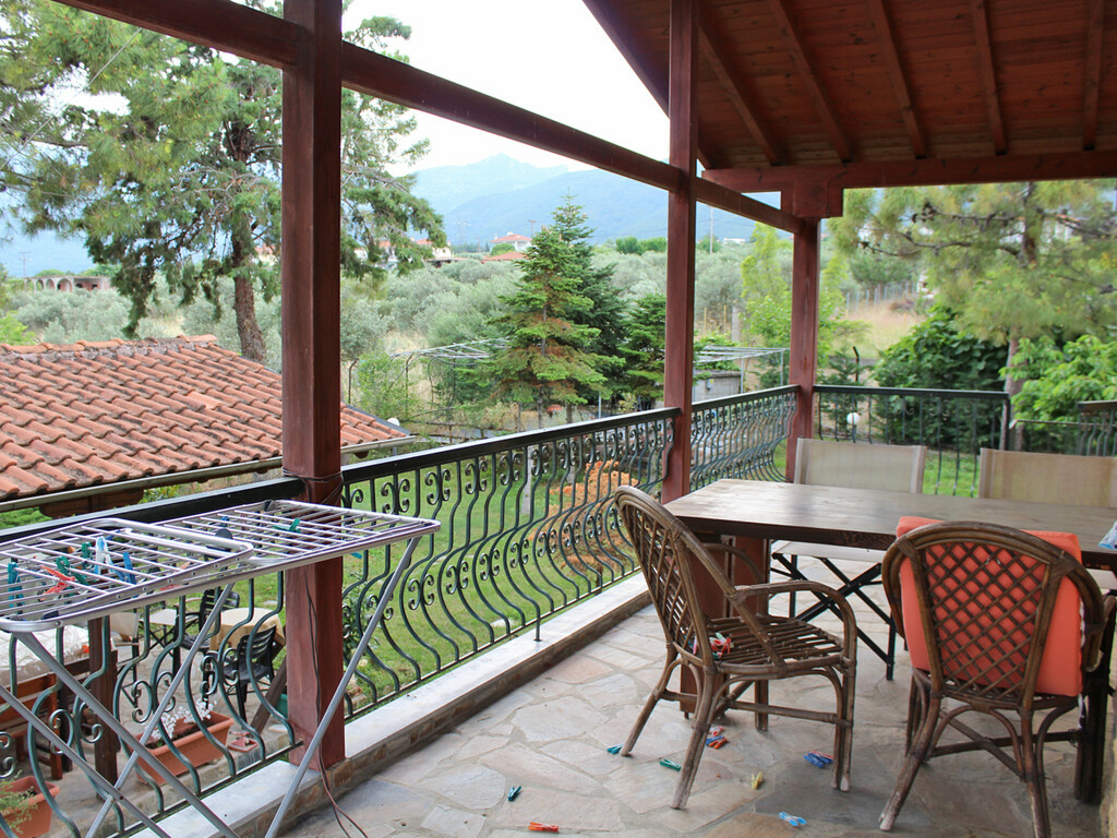 4-bedroom Detached House In Easts Olimpos, Greece (131 M²)