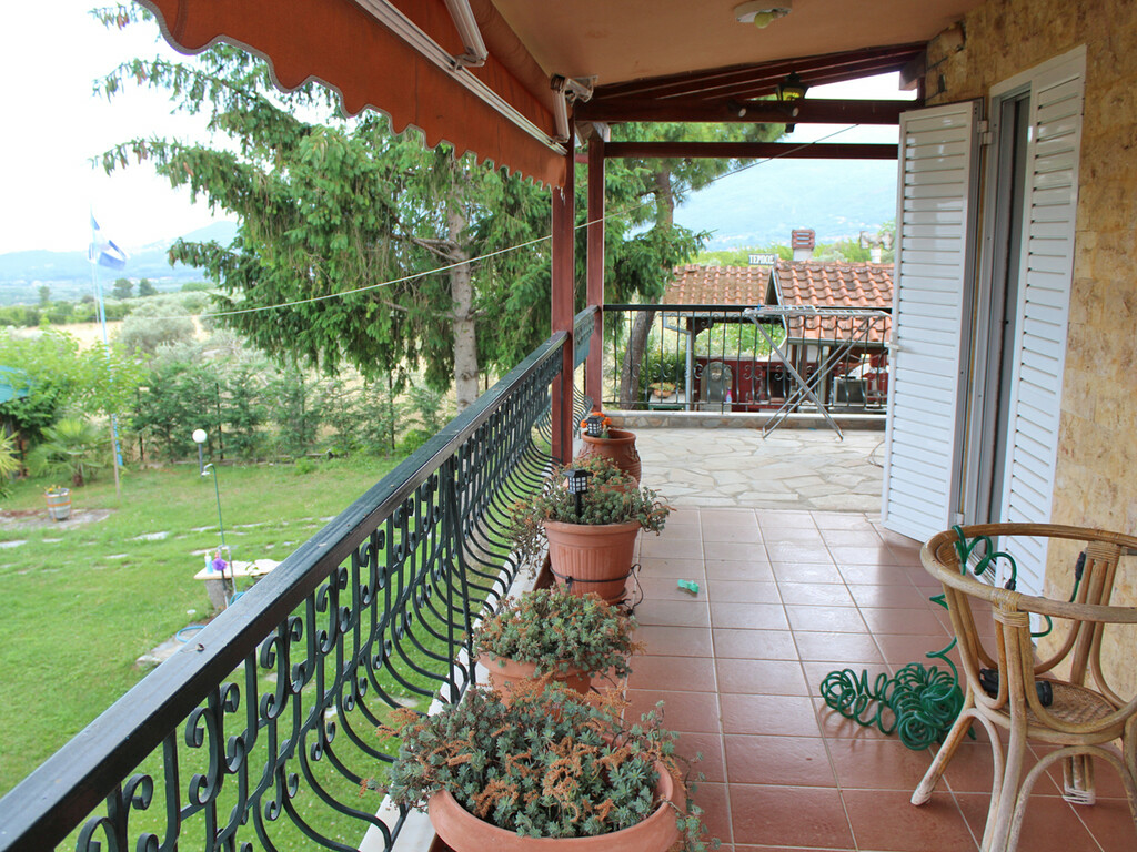 4-bedroom Detached House In Easts Olimpos, Greece (131 M²)