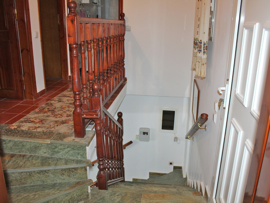 4-bedroom Detached House In Easts Olimpos, Greece (131 M²)